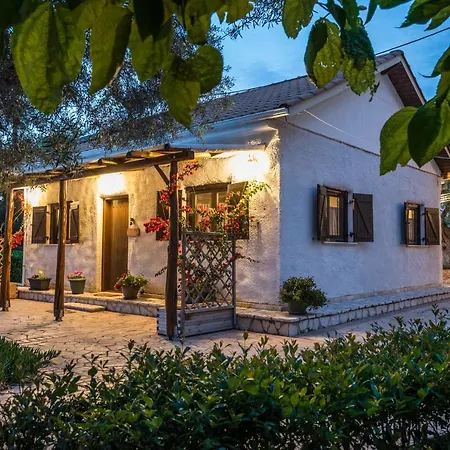 Averta Apartment Lefkada City